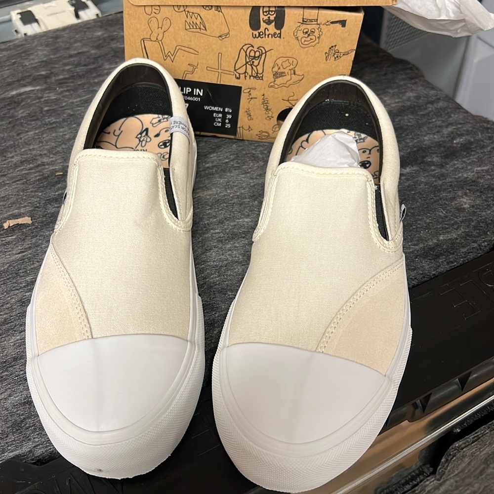 NWT Mens Clearweather Slip In Off White